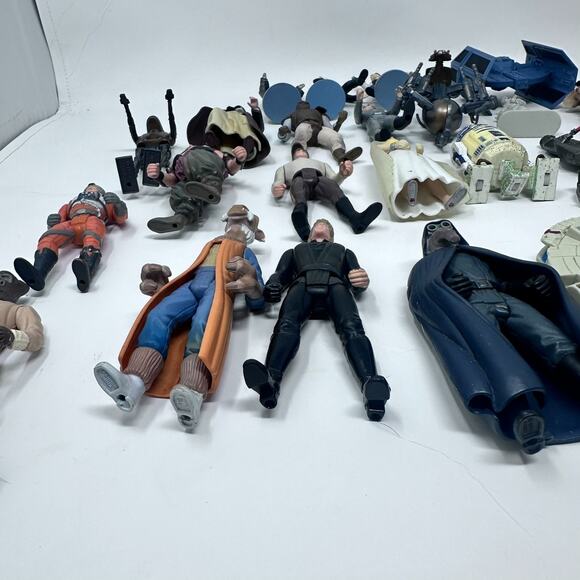 Vintage Star Wars Figurines Lot 90s Kenner Hasbro Collectible Toys Action Figure - Picture 10 of 16